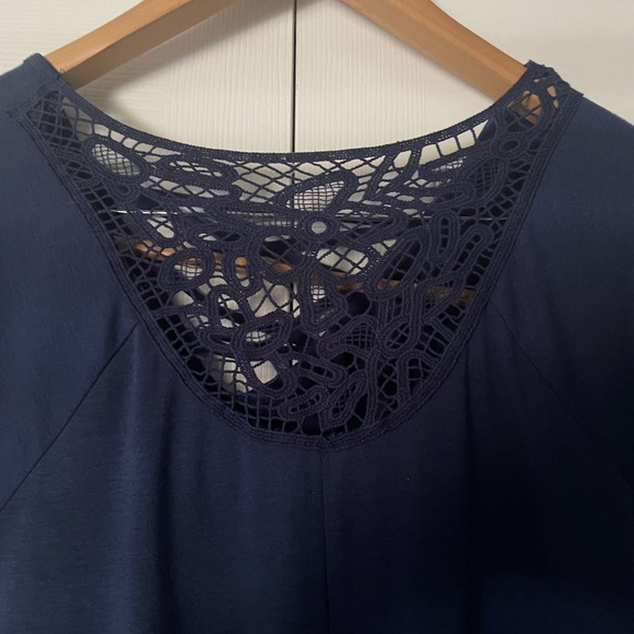 Set of No Boundaries Tops - Picture 7 of 10